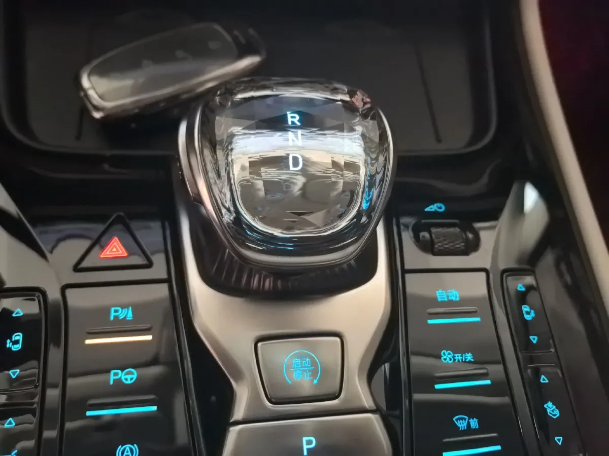 2024 Denza D9 BEV 103.36KWH,autocango,china used car exporter,china ev exporter,chinese used car exporter,chinese used ev exporter