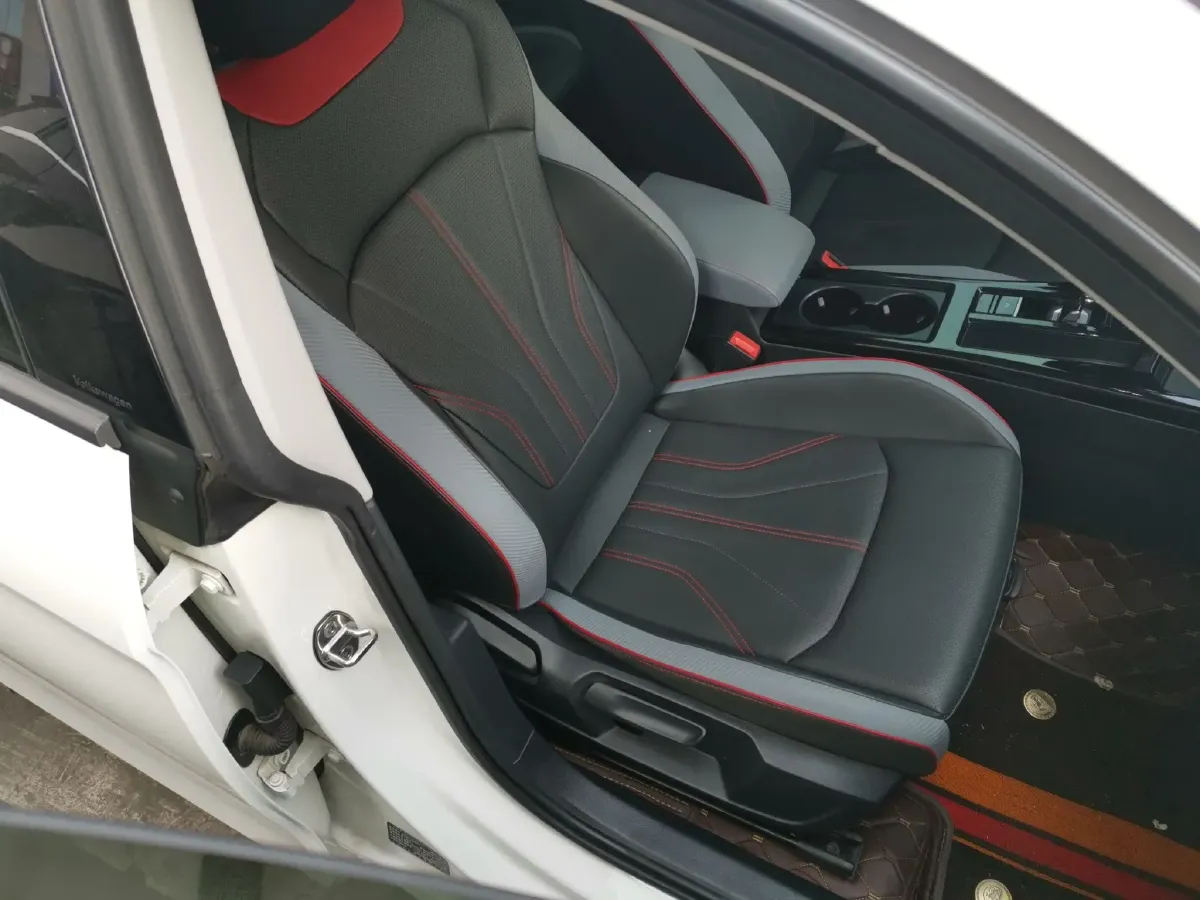 2023 Volkswagen Lamando 1.4T 150HP L4 7DCT,autocango,china used car exporter,china ev exporter,chinese used car exporter,chinese used ev exporter