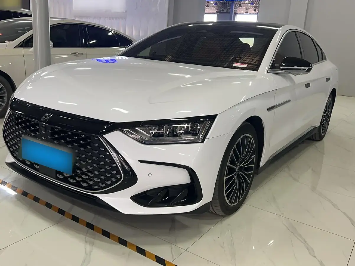 2022 BYD Han 1.5T 139HP L4 E-CVT PHEV 18.3KWH