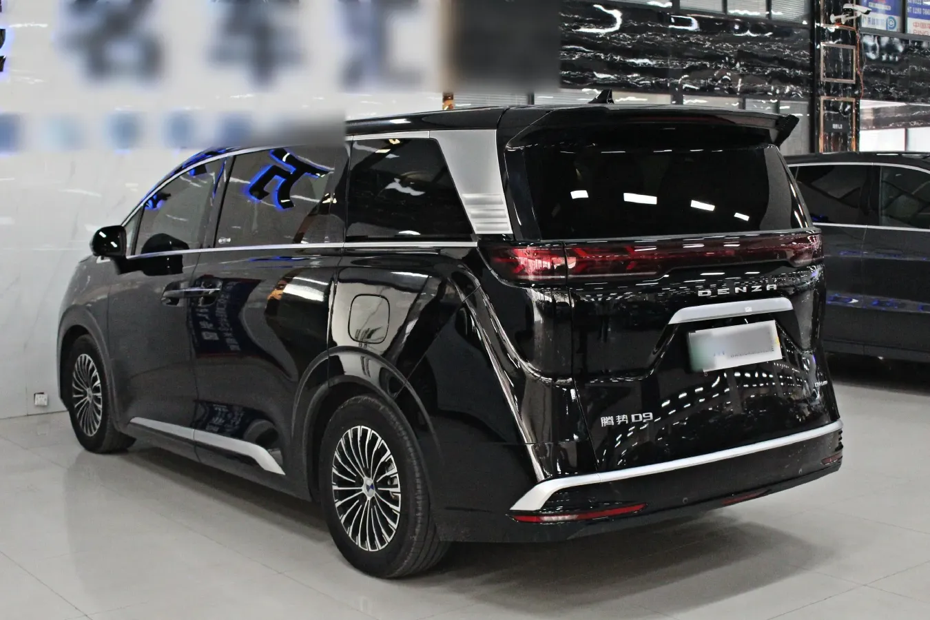 2022 Denza D9 1.5T 139HP L4 E-CVT PHEV 40.06KWH,autocango,china used car exporter,china ev exporter,chinese used car exporter,chinese used ev exporter