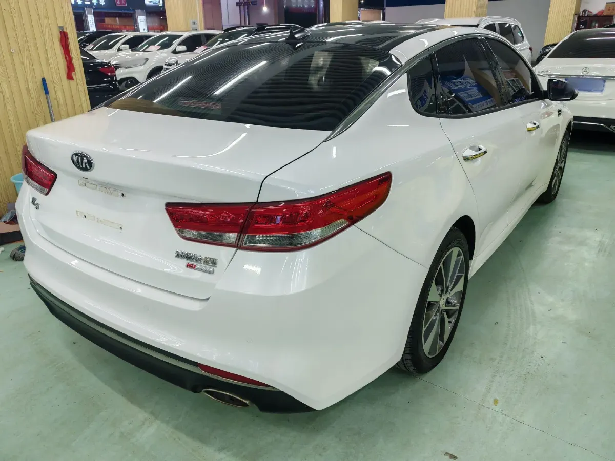 2016 Kia K5 2.0L 161HP L4 6AT,autocango,china used car exporter,china ev exporter,chinese used car exporter,chinese used ev exporter