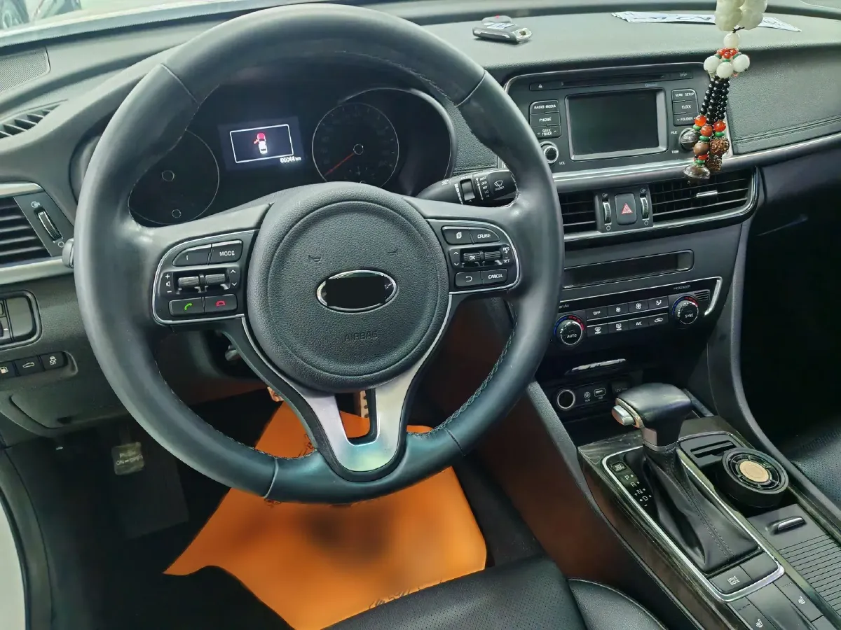 2016 Kia K5 2.0L 161HP L4 6AT,autocango,china used car exporter,china ev exporter,chinese used car exporter,chinese used ev exporter