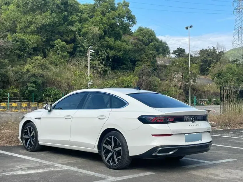 2025 Volkswagen Lamando 1.4T 150HP L4 7DCT,autocango,china used car exporter,china ev exporter,chinese used car exporter,chinese used ev exporter