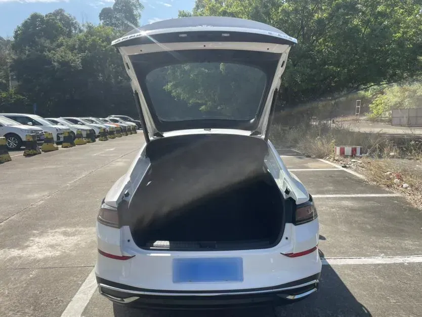 2025 Volkswagen Lamando 1.4T 150HP L4 7DCT,autocango,china used car exporter,china ev exporter,chinese used car exporter,chinese used ev exporter