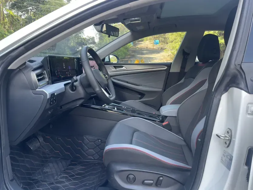 2025 Volkswagen Lamando 1.4T 150HP L4 7DCT,autocango,china used car exporter,china ev exporter,chinese used car exporter,chinese used ev exporter