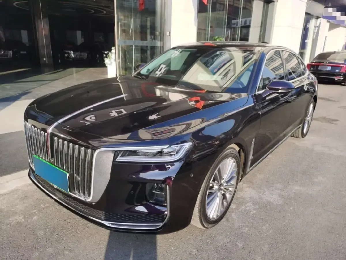 2022 HongQi H9 2.0T 252HP L4 7DCT