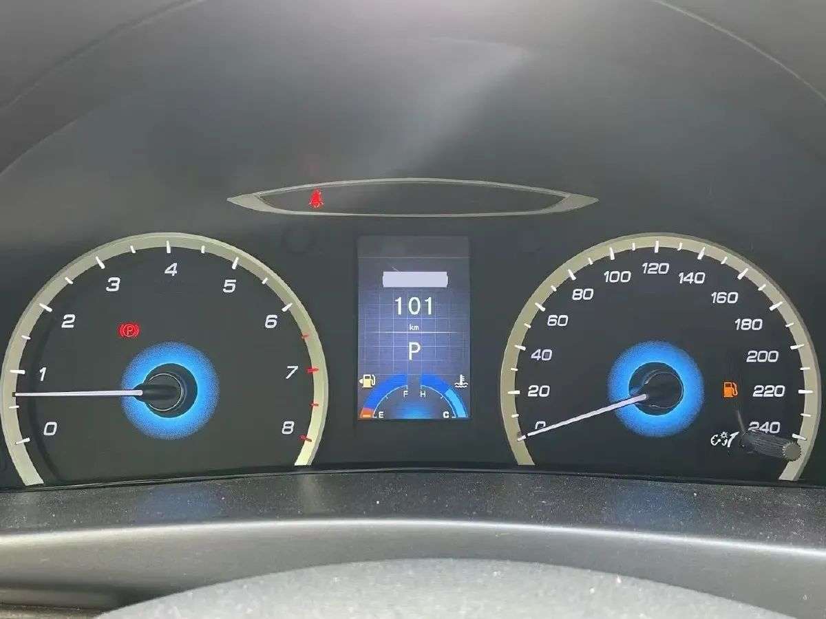 2014 ChangAn Raeton 1.8T 177HP L4 6AT,autocango,china used car exporter,china ev exporter,chinese used car exporter,chinese used ev exporter