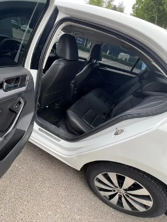 2018 Volkswagen Sagitar 1.2T 110HP L4 7DCT,autocango,china used car exporter,china ev exporter,chinese used car exporter,chinese used ev exporter