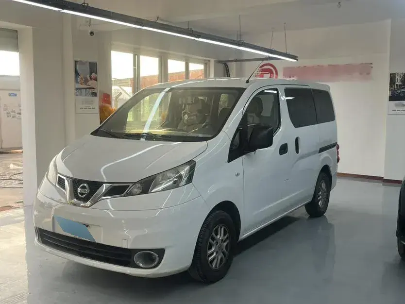 2014 Nissan NV200 1.6L 124HP L4 CVT