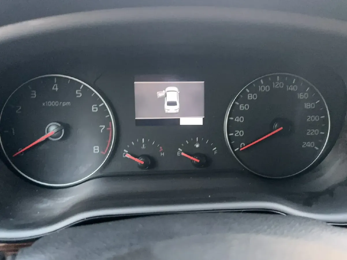 2017 Kia Cachet 1.8L 143HP L4 6AT,autocango,china used car exporter,china ev exporter,chinese used car exporter,chinese used ev exporter