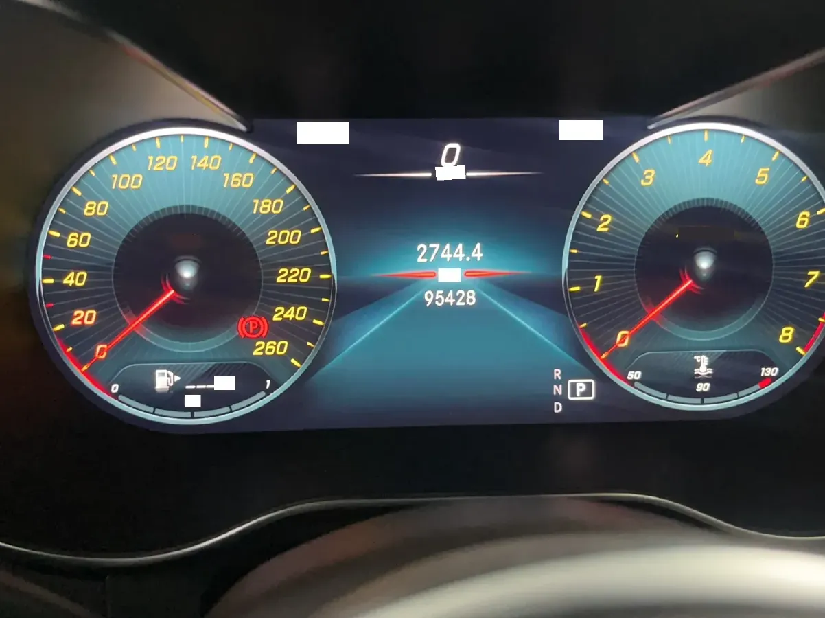 2022 Mercedes-Benz GLC Class 2.0T 258HP L4 9AT,autocango,china used car exporter,china ev exporter,chinese used car exporter,chinese used ev exporter