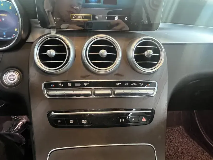 2022 Mercedes-Benz GLC Class 2.0T 258HP L4 9AT,autocango,china used car exporter,china ev exporter,chinese used car exporter,chinese used ev exporter