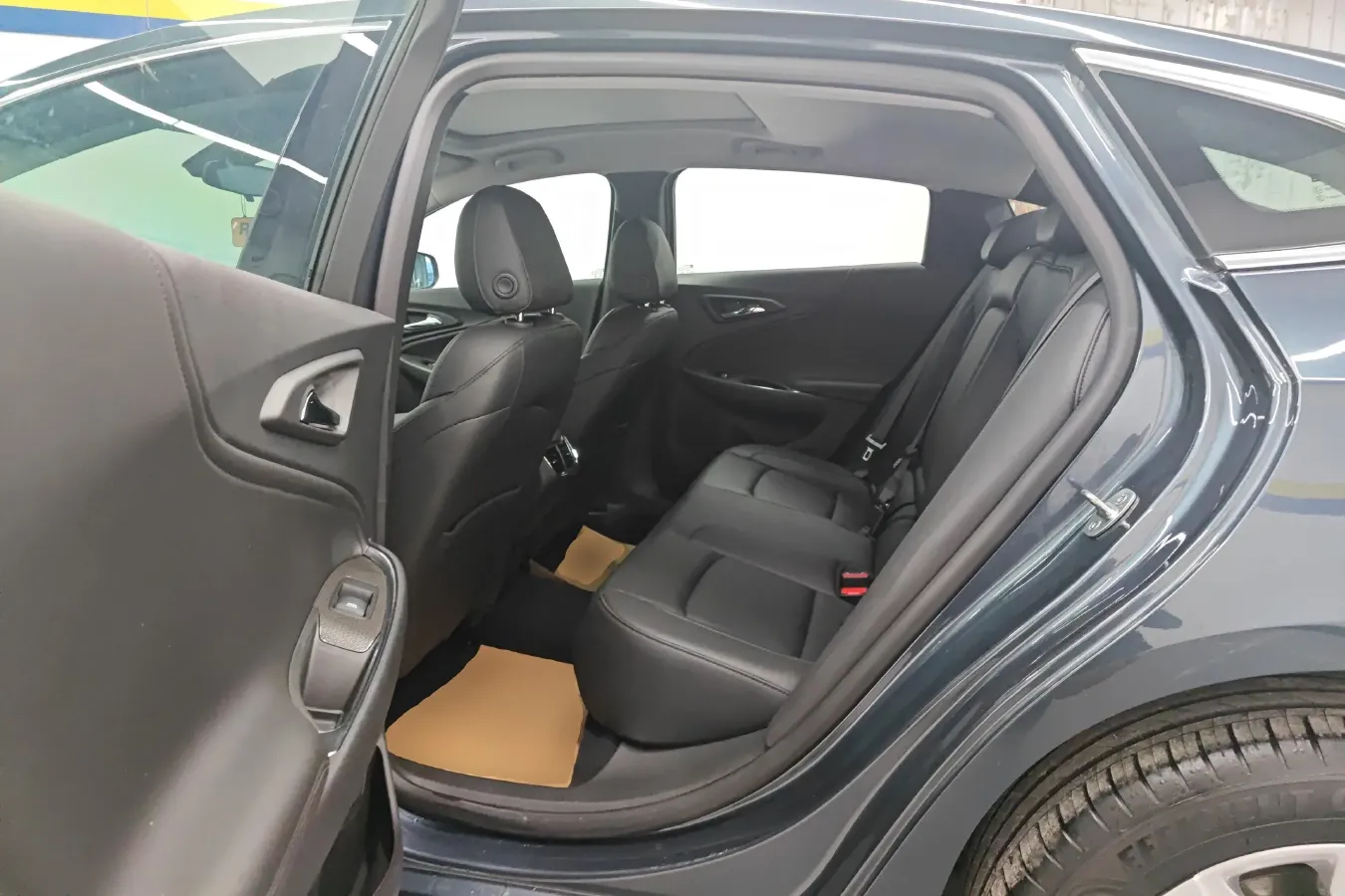 2022 Chevrolet Malibu XL 1.5T 169HP L4 9AT,autocango,china used car exporter,china ev exporter,chinese used car exporter,chinese used ev exporter