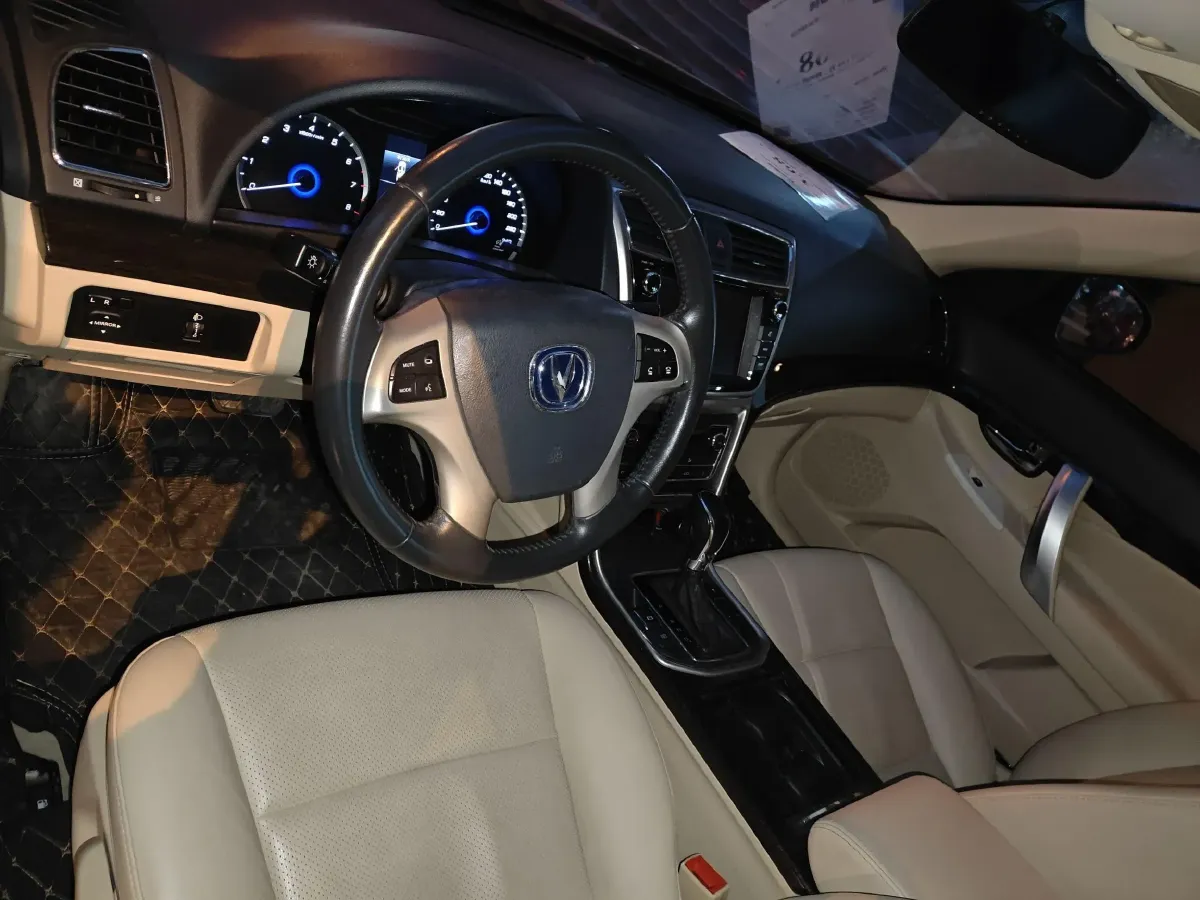 2016 ChangAn Raeton 1.8T 177HP L4 6AT,autocango,china used car exporter,china ev exporter,chinese used car exporter,chinese used ev exporter