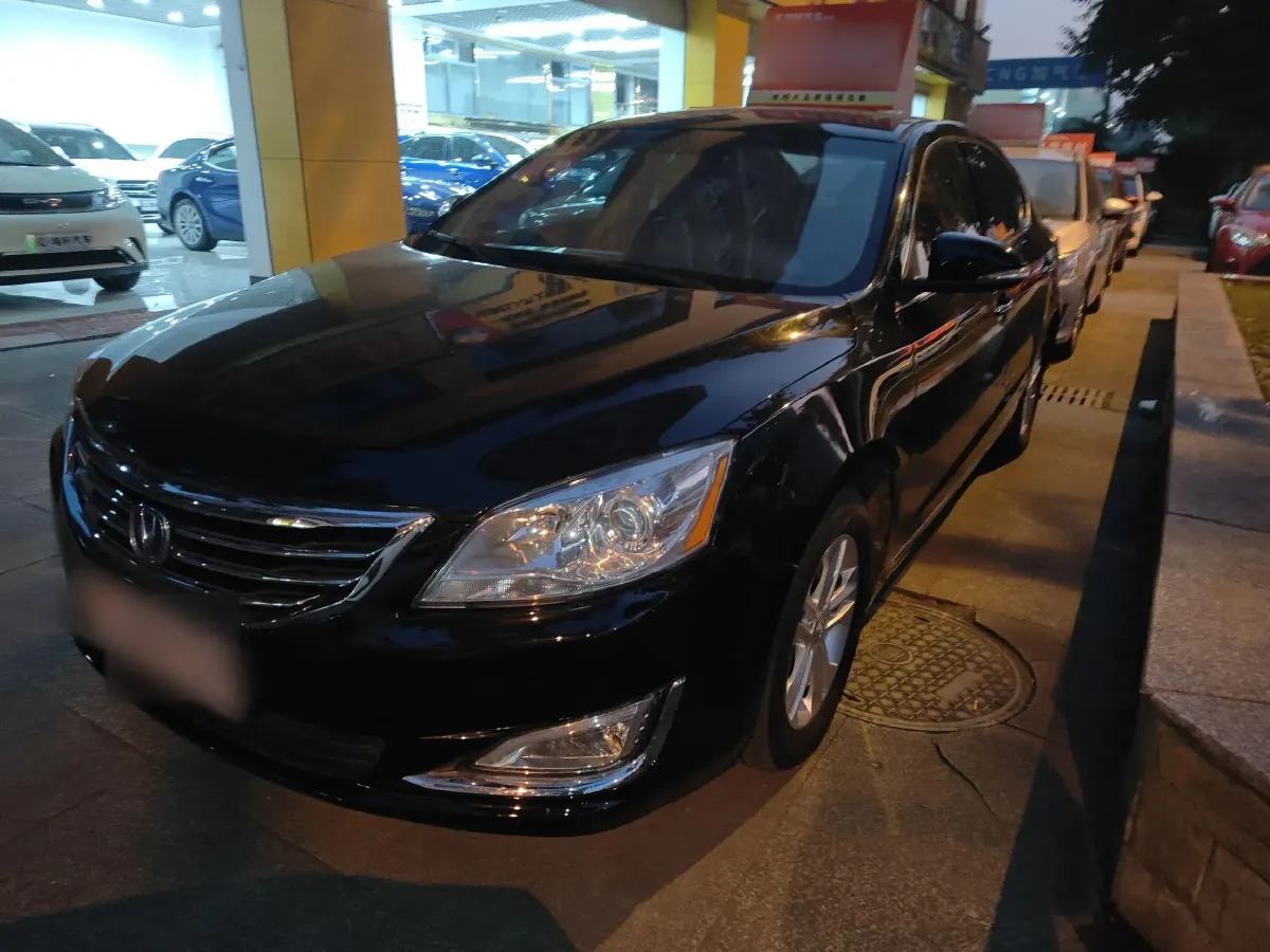 2016 ChangAn Raeton 1.8T 177HP L4 6AT,autocango,china used car exporter,china ev exporter,chinese used car exporter,chinese used ev exporter