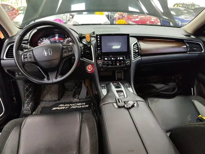 2017 Honda Avancier 2.0T 272HP L4 9AT,autocango,china used car exporter,china ev exporter,chinese used car exporter,chinese used ev exporter