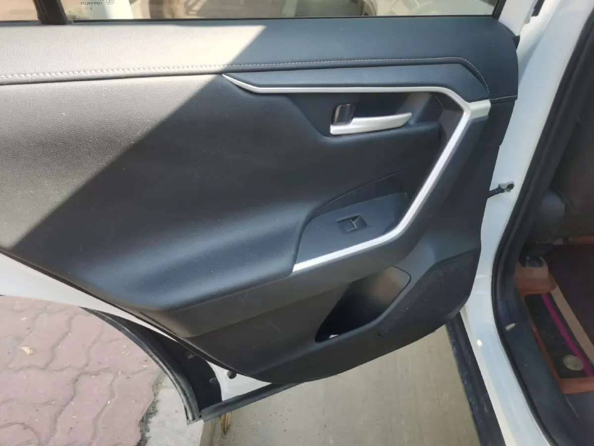 2023 Toyota Wildlander 2.0L 171HP L4 CVT,autocango,china used car exporter,china ev exporter,chinese used car exporter,chinese used ev exporter