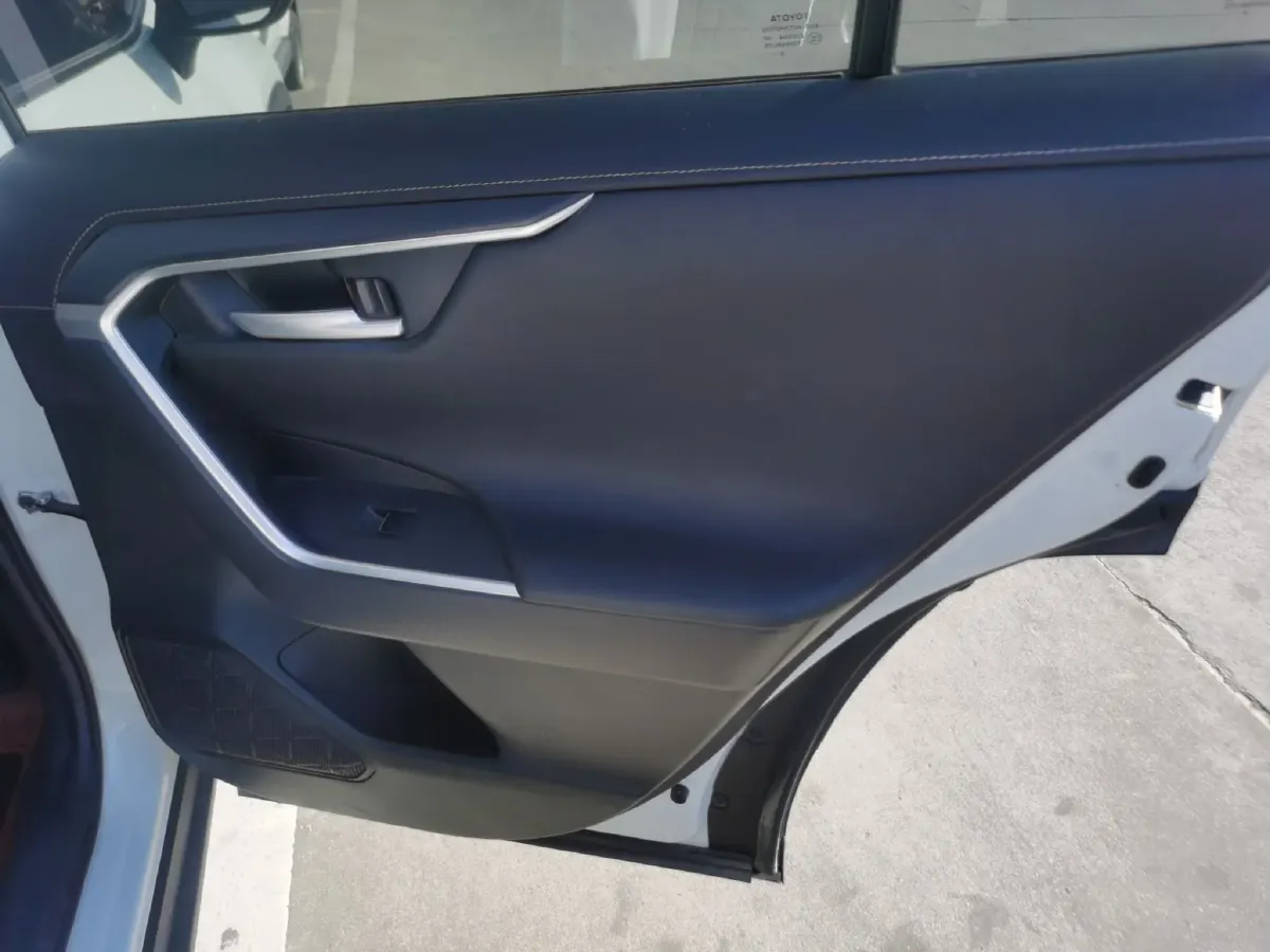 2023 Toyota Wildlander 2.0L 171HP L4 CVT,autocango,china used car exporter,china ev exporter,chinese used car exporter,chinese used ev exporter