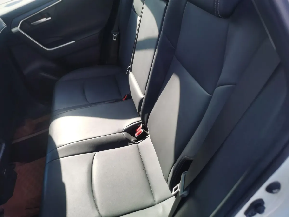 2023 Toyota Wildlander 2.0L 171HP L4 CVT,autocango,china used car exporter,china ev exporter,chinese used car exporter,chinese used ev exporter