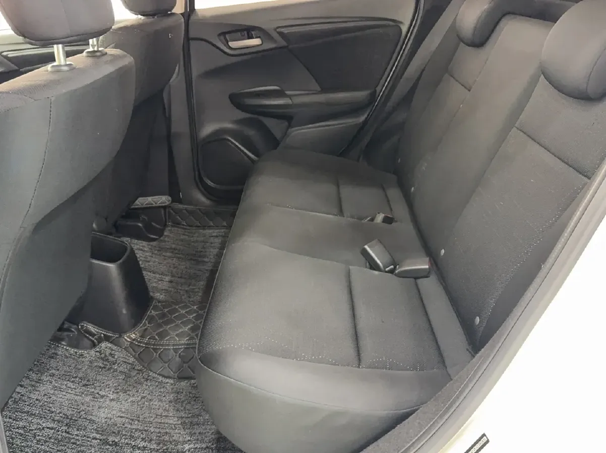 2016 Honda Fit 1.5L 131HP L4 CVT,autocango,china used car exporter,china ev exporter,chinese used car exporter,chinese used ev exporter