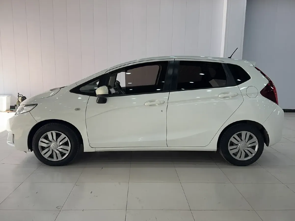 2016 Honda Fit 1.5L 131HP L4 CVT,autocango,china used car exporter,china ev exporter,chinese used car exporter,chinese used ev exporter
