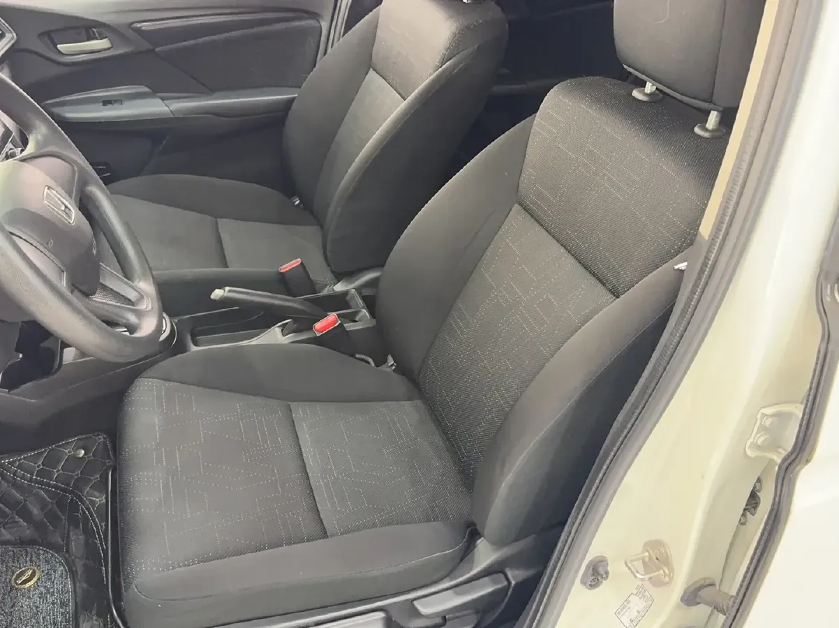 2016 Honda Fit 1.5L 131HP L4 CVT,autocango,china used car exporter,china ev exporter,chinese used car exporter,chinese used ev exporter