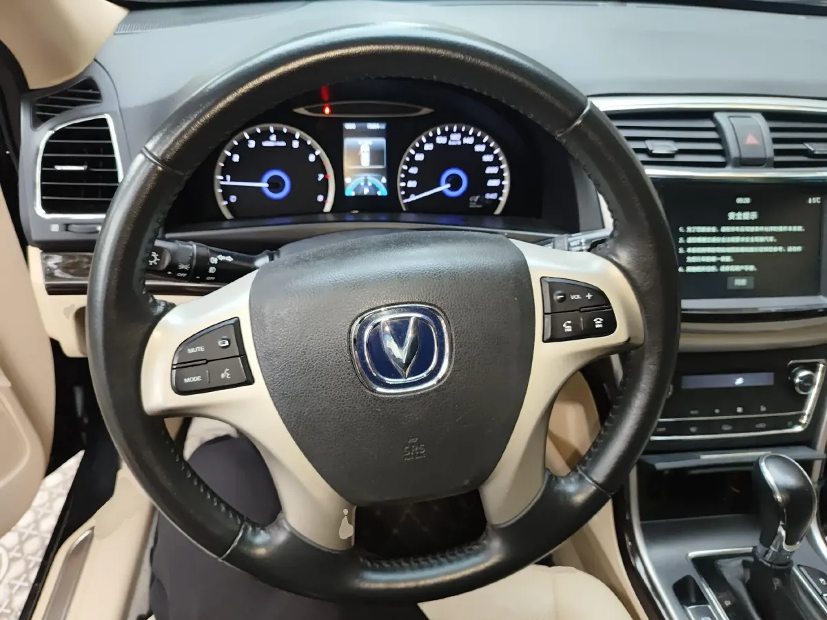 2016 ChangAn Raeton 1.8T 177HP L4 6AT,autocango,china used car exporter,china ev exporter,chinese used car exporter,chinese used ev exporter