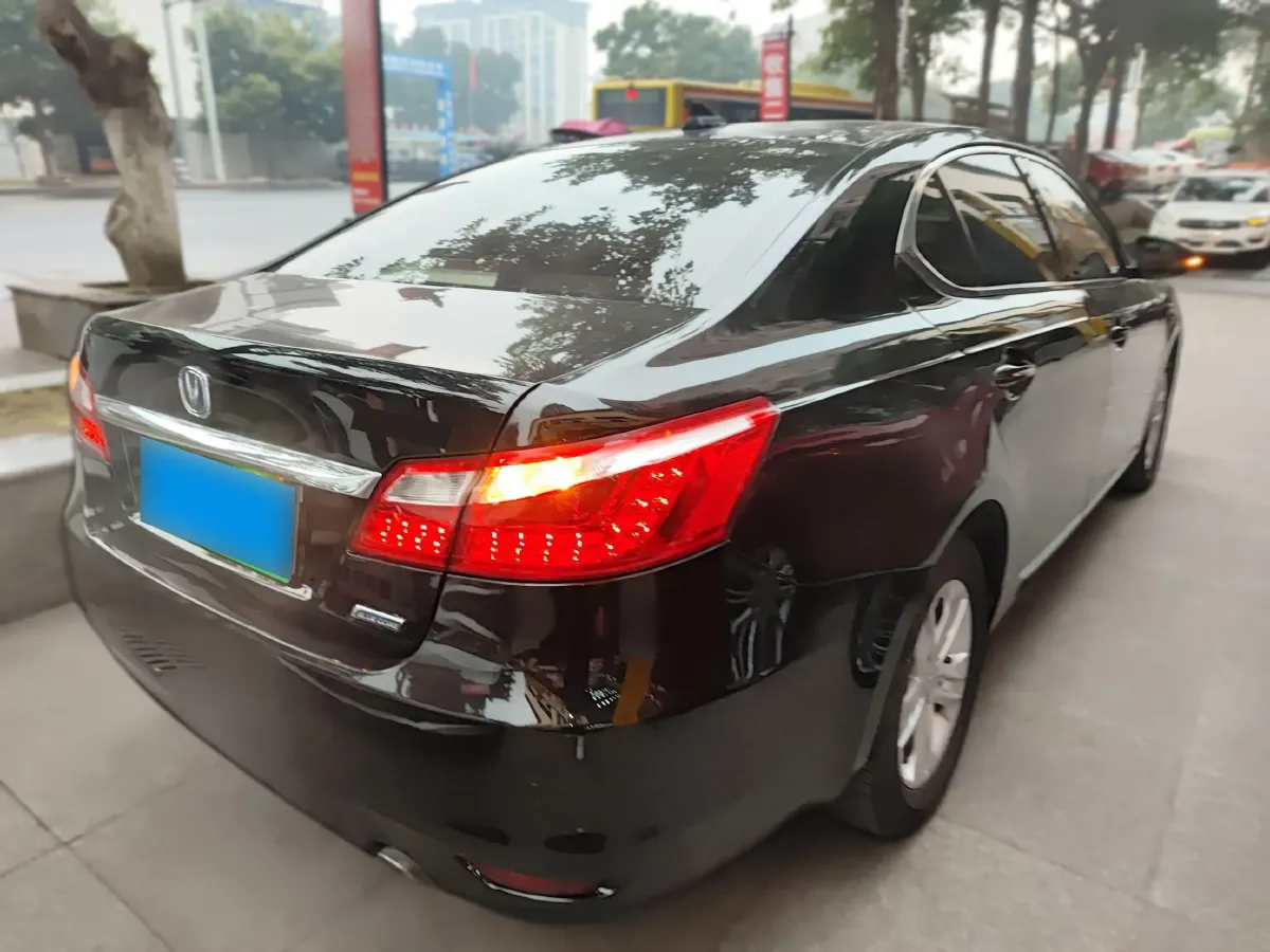 2016 ChangAn Raeton 1.8T 177HP L4 6AT,autocango,china used car exporter,china ev exporter,chinese used car exporter,chinese used ev exporter