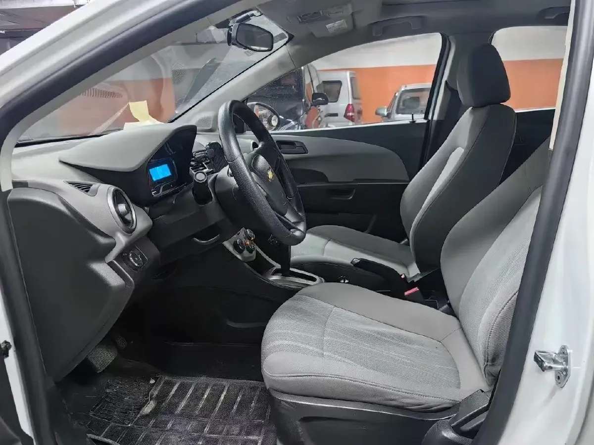 2014 Chevrolet Aveo 1.4L 103HP L4 6AT,autocango,china used car exporter,china ev exporter,chinese used car exporter,chinese used ev exporter