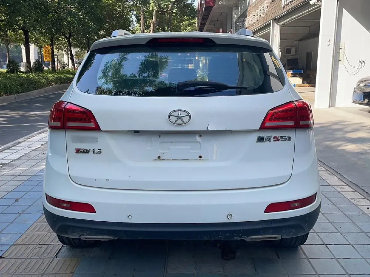 2015 JAC Refine S5 1.5T 174HP L4 6MT,autocango,china used car exporter,china ev exporter,chinese used car exporter,chinese used ev exporter