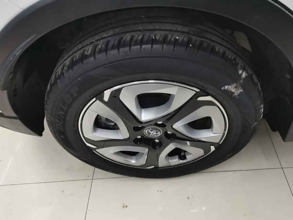 2020 Toyota C-HR EV BEV 54.3KWH,autocango,china used car exporter,china ev exporter,chinese used car exporter,chinese used ev exporter