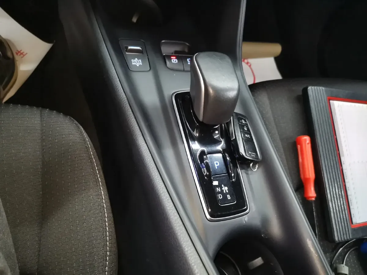 2020 Toyota C-HR EV BEV 54.3KWH,autocango,china used car exporter,china ev exporter,chinese used car exporter,chinese used ev exporter