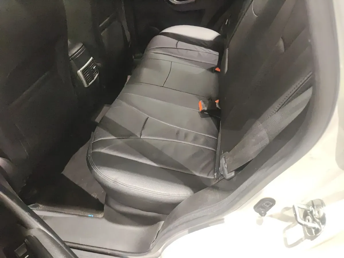 2014 GAC Trumpchi GS5 2.0L 147HP L4 5MT,autocango,china used car exporter,china ev exporter,chinese used car exporter,chinese used ev exporter