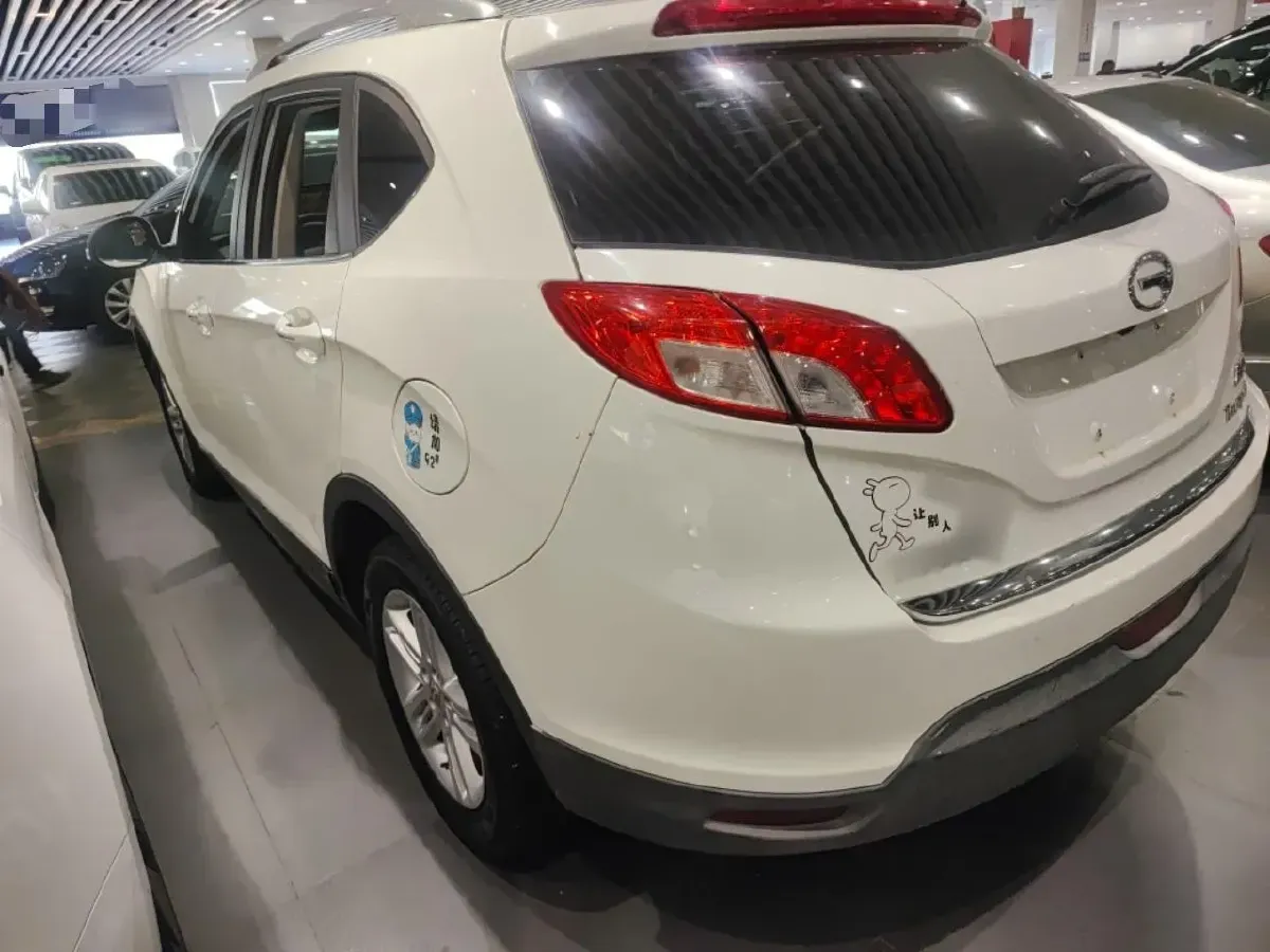 2014 GAC Trumpchi GS5 2.0L 147HP L4 5MT,autocango,china used car exporter,china ev exporter,chinese used car exporter,chinese used ev exporter