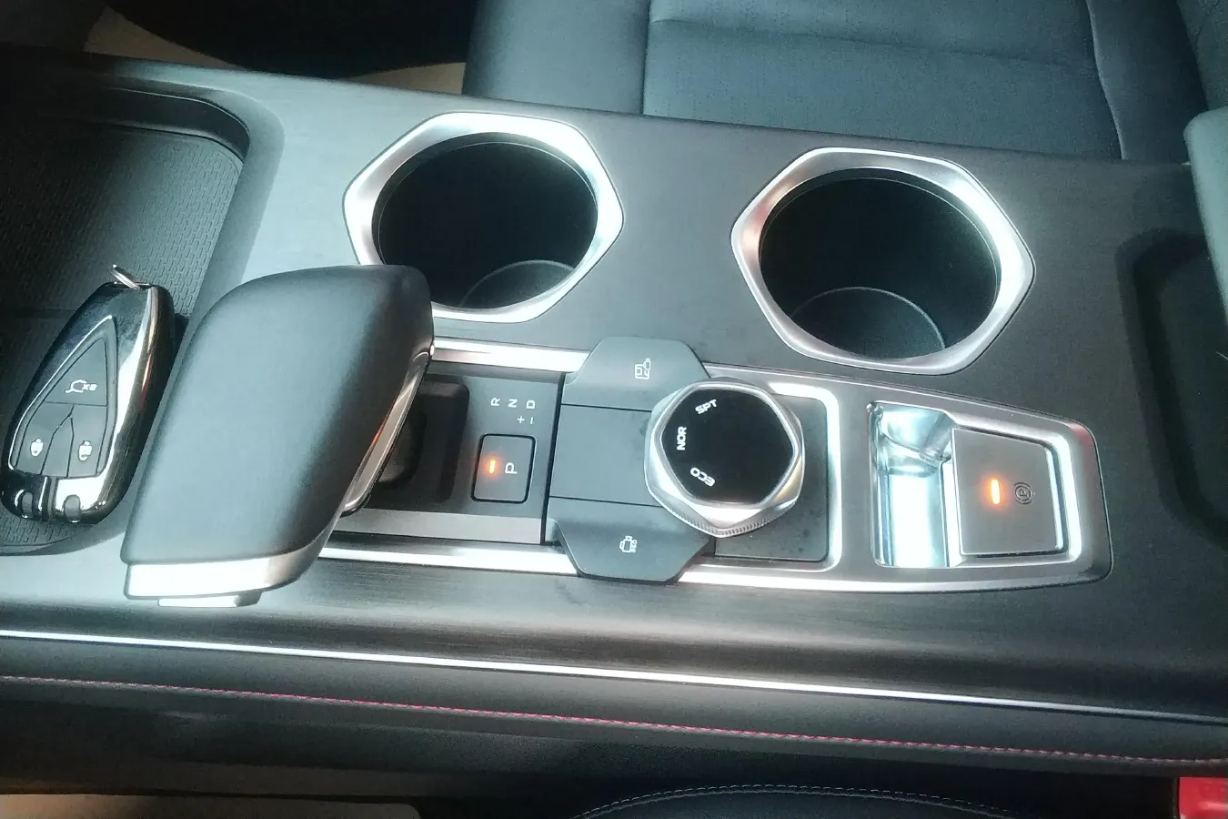 2022 ChangAn CS55 Plus 1.5T 188HP L4 7DCT,autocango,china used car exporter,china ev exporter,chinese used car exporter,chinese used ev exporter