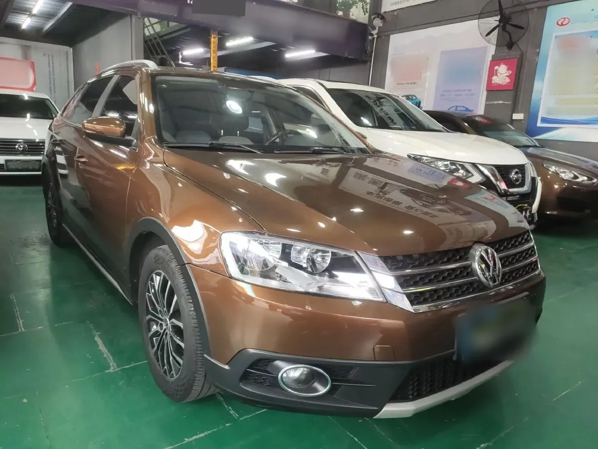 2014 Volkswagen Cross Lavida 1.4T 131HP L4 7DCT,autocango,china used car exporter,china ev exporter,chinese used car exporter,chinese used ev exporter