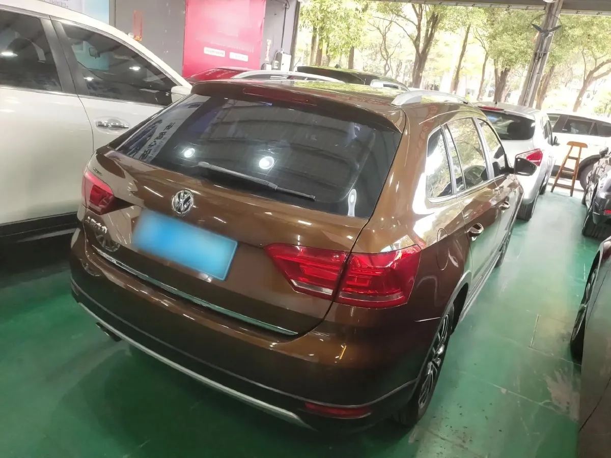 2014 Volkswagen Cross Lavida 1.4T 131HP L4 7DCT,autocango,china used car exporter,china ev exporter,chinese used car exporter,chinese used ev exporter