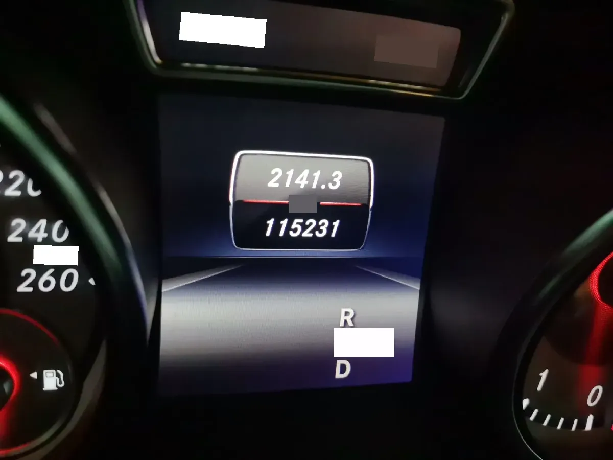 2015 Mercedes-Benz GLA Class 1.6T 156HP L4 7DCT,autocango,china used car exporter,china ev exporter,chinese used car exporter,chinese used ev exporter