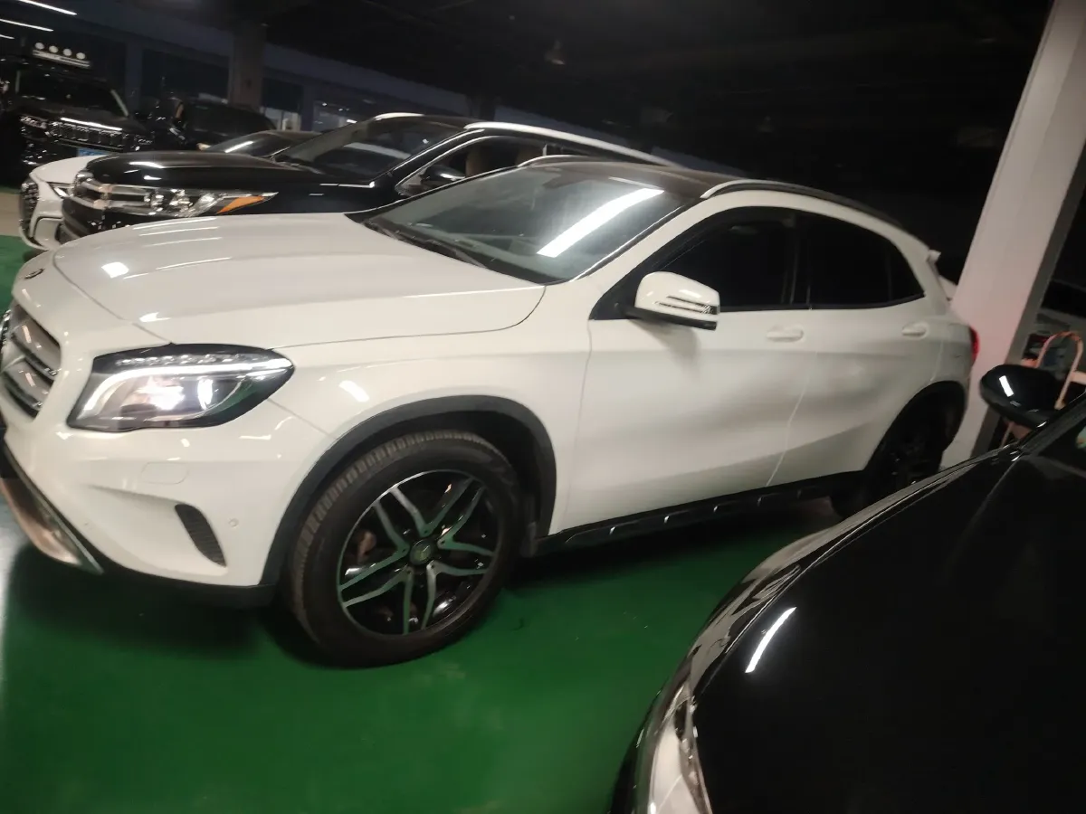 2015 Mercedes-Benz GLA Class 1.6T 156HP L4 7DCT,autocango,china used car exporter,china ev exporter,chinese used car exporter,chinese used ev exporter