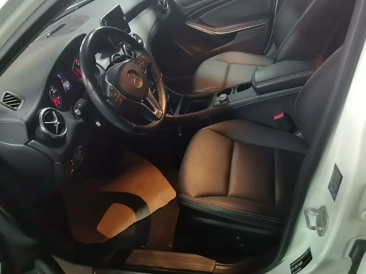 2015 Mercedes-Benz GLA Class 1.6T 156HP L4 7DCT,autocango,china used car exporter,china ev exporter,chinese used car exporter,chinese used ev exporter