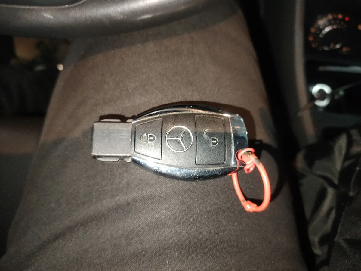 2015 Mercedes-Benz GLA Class 1.6T 156HP L4 7DCT,autocango,china used car exporter,china ev exporter,chinese used car exporter,chinese used ev exporter