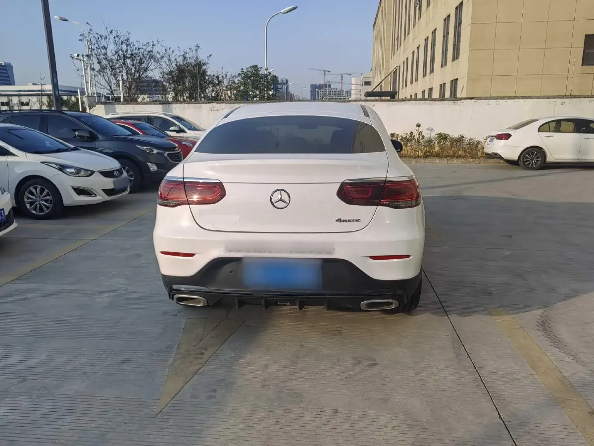 2020 Mercedes-Benz GLC Coupe 2.0T 197HP L4 9AT,autocango,china used car exporter,china ev exporter,chinese used car exporter,chinese used ev exporter