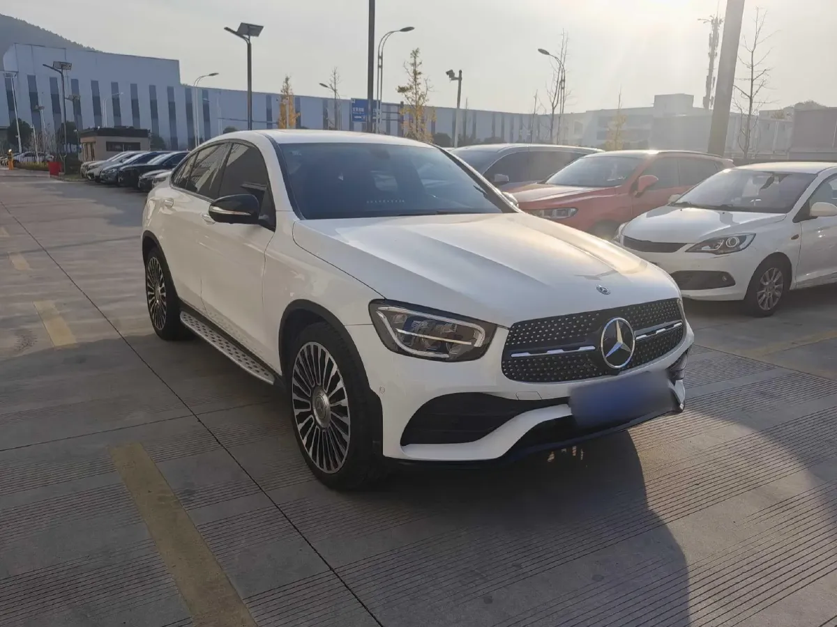 2020 Mercedes-Benz GLC Coupe 2.0T 197HP L4 9AT,autocango,china used car exporter,china ev exporter,chinese used car exporter,chinese used ev exporter