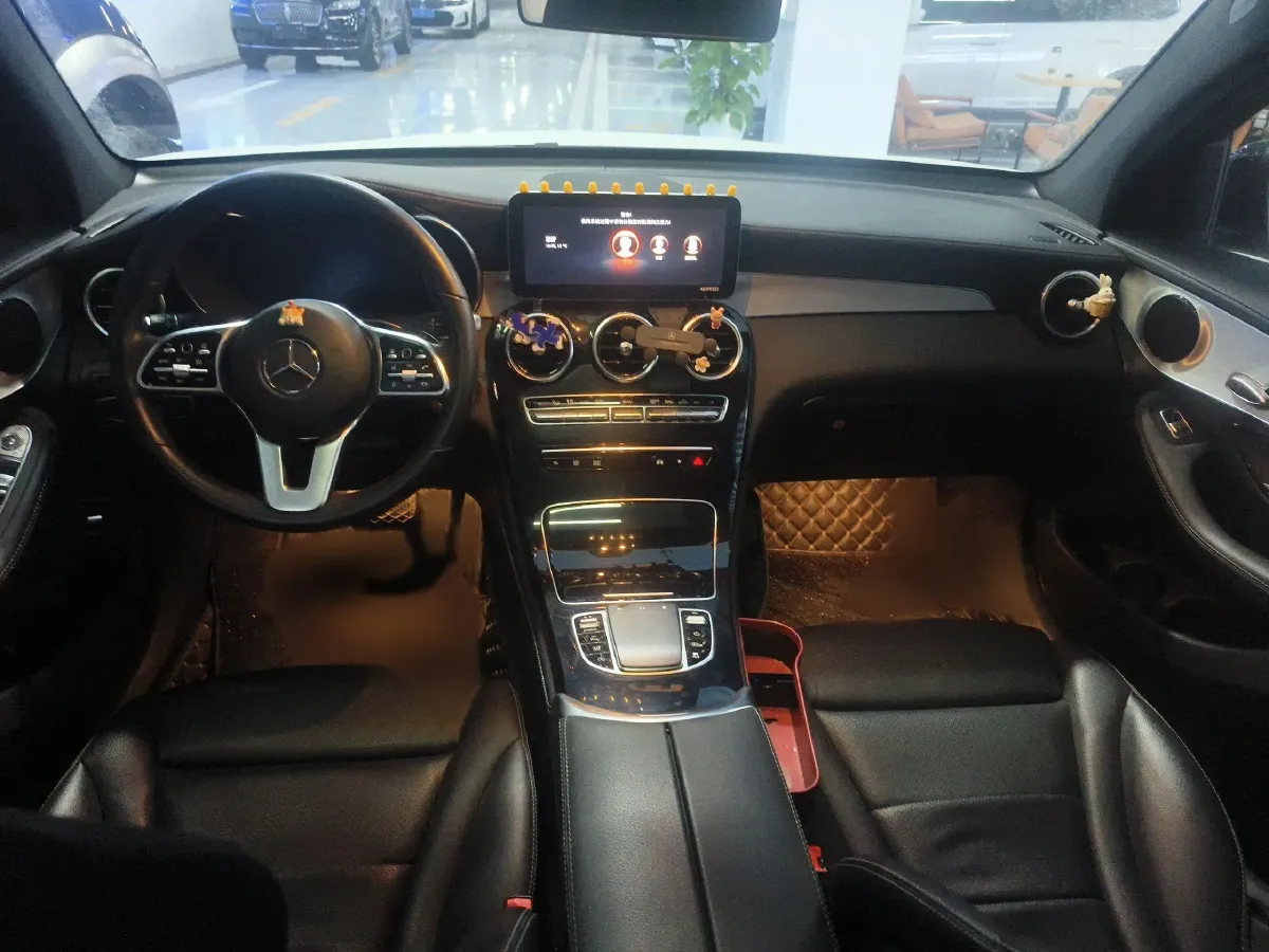 2020 Mercedes-Benz GLC Coupe 2.0T 197HP L4 9AT,autocango,china used car exporter,china ev exporter,chinese used car exporter,chinese used ev exporter