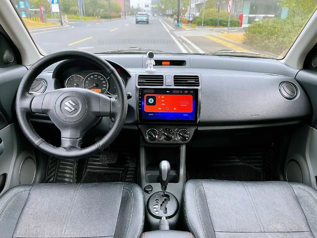 2016 Suzuki Swift 1.5L 103HP L4 4AT,autocango,china used car exporter,china ev exporter,chinese used car exporter,chinese used ev exporter