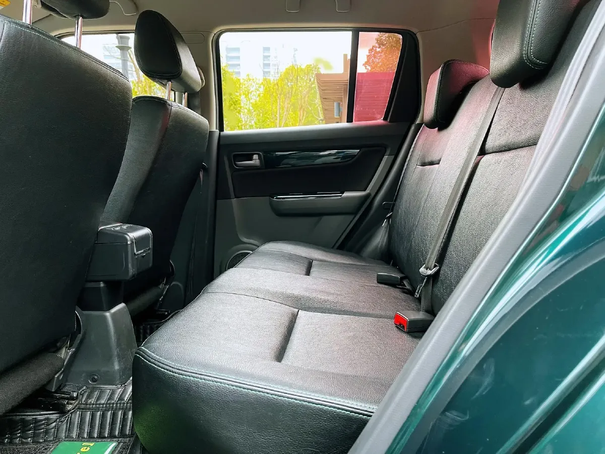 2016 Suzuki Swift 1.5L 103HP L4 4AT,autocango,china used car exporter,china ev exporter,chinese used car exporter,chinese used ev exporter