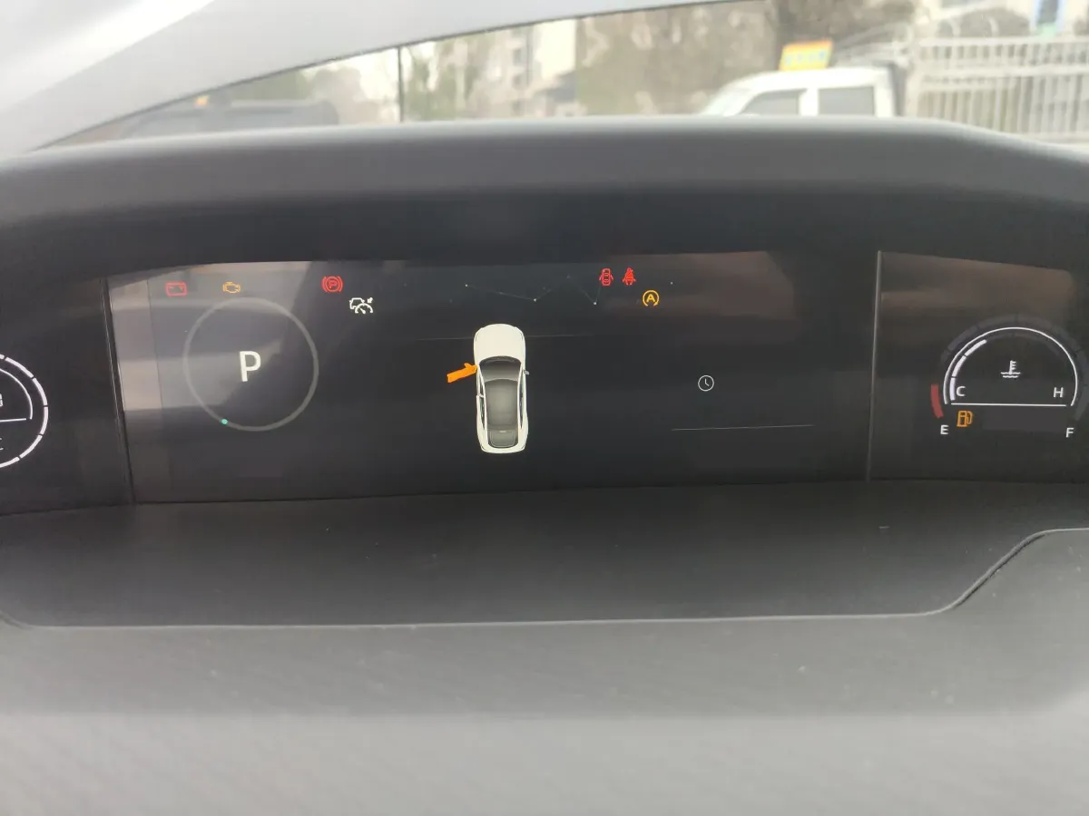 2022 ChangAn UNI-V 1.5T 188HP L4 7DCT,autocango,china used car exporter,china ev exporter,chinese used car exporter,chinese used ev exporter