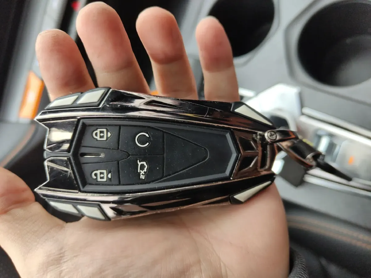 2022 ChangAn UNI-V 1.5T 188HP L4 7DCT,autocango,china used car exporter,china ev exporter,chinese used car exporter,chinese used ev exporter