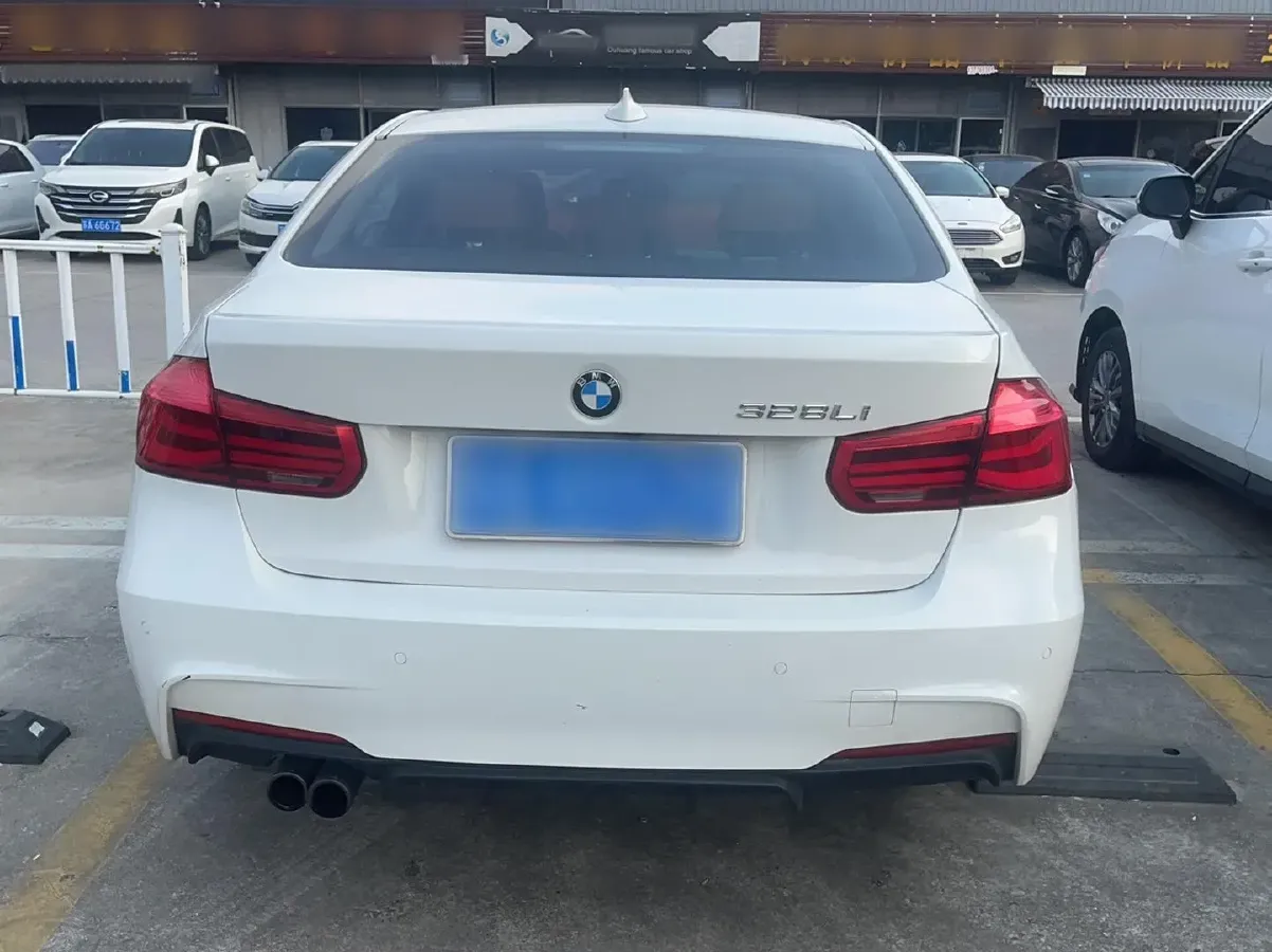 2015 BMW 3 Series 2.0T 245HP L4 8AT,autocango,china used car exporter,china ev exporter,chinese used car exporter,chinese used ev exporter