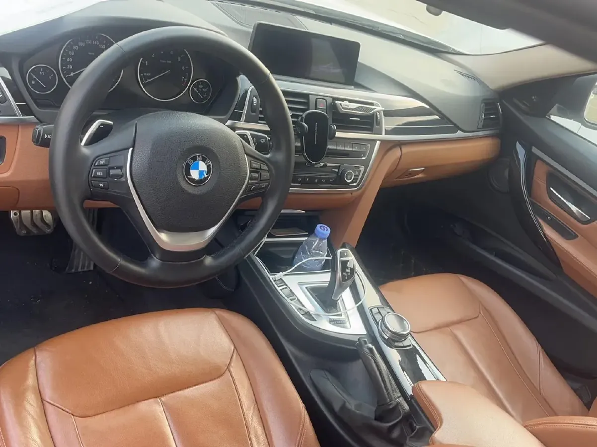 2015 BMW 3 Series 2.0T 245HP L4 8AT,autocango,china used car exporter,china ev exporter,chinese used car exporter,chinese used ev exporter